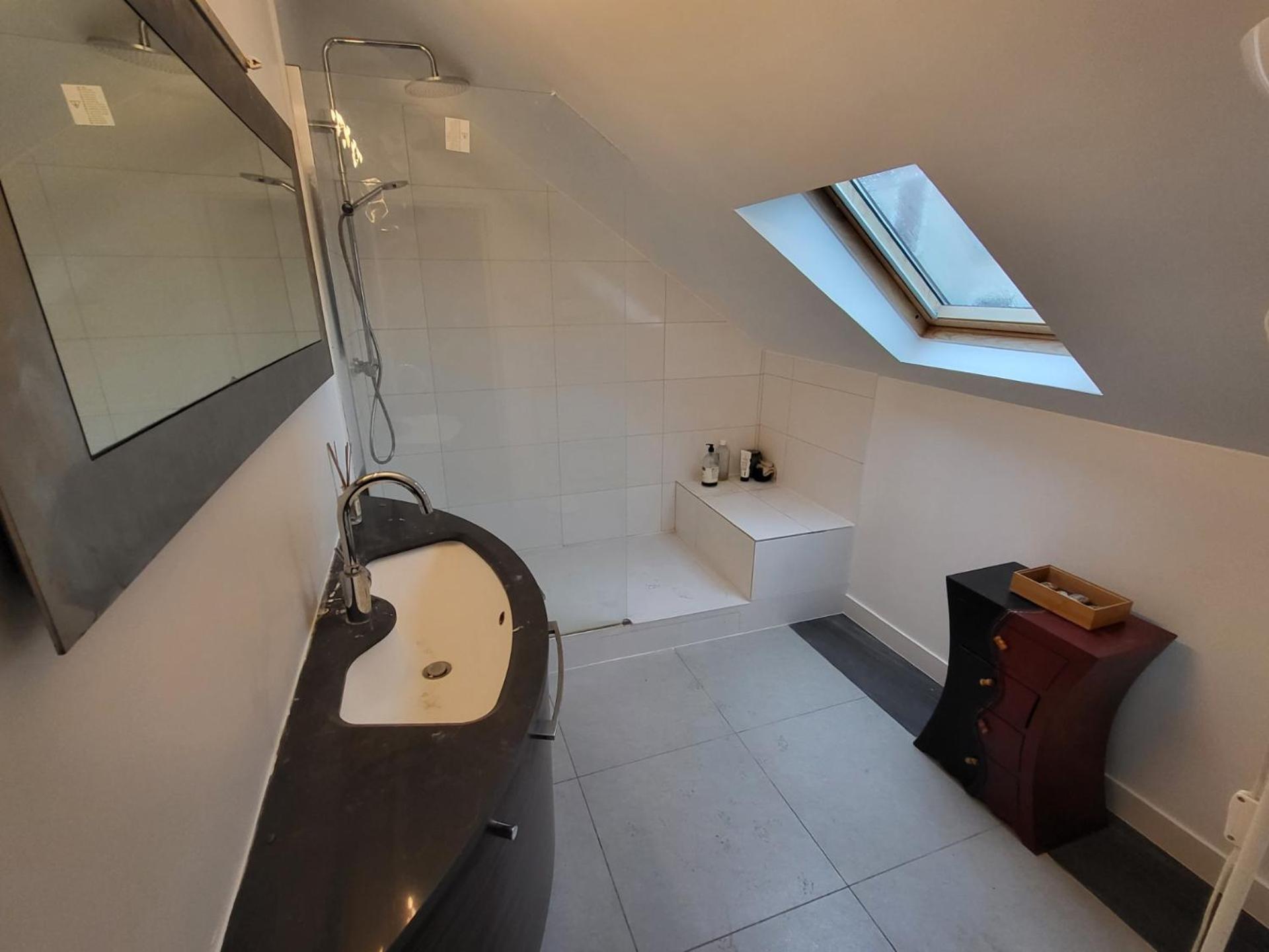 Bed and Breakfast Les Oiseaux De Passage Escolives-Sainte-Camille Esterno foto