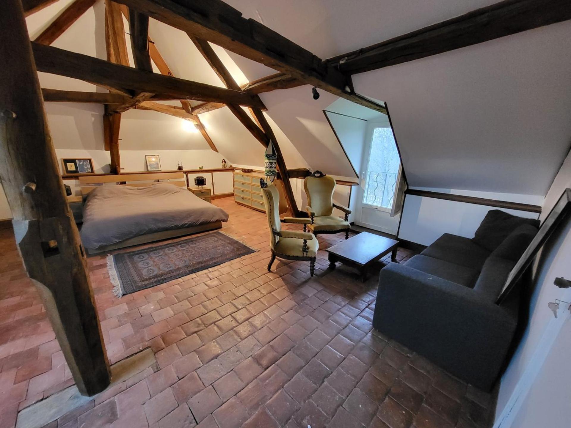 Bed and Breakfast Les Oiseaux De Passage Escolives-Sainte-Camille Esterno foto