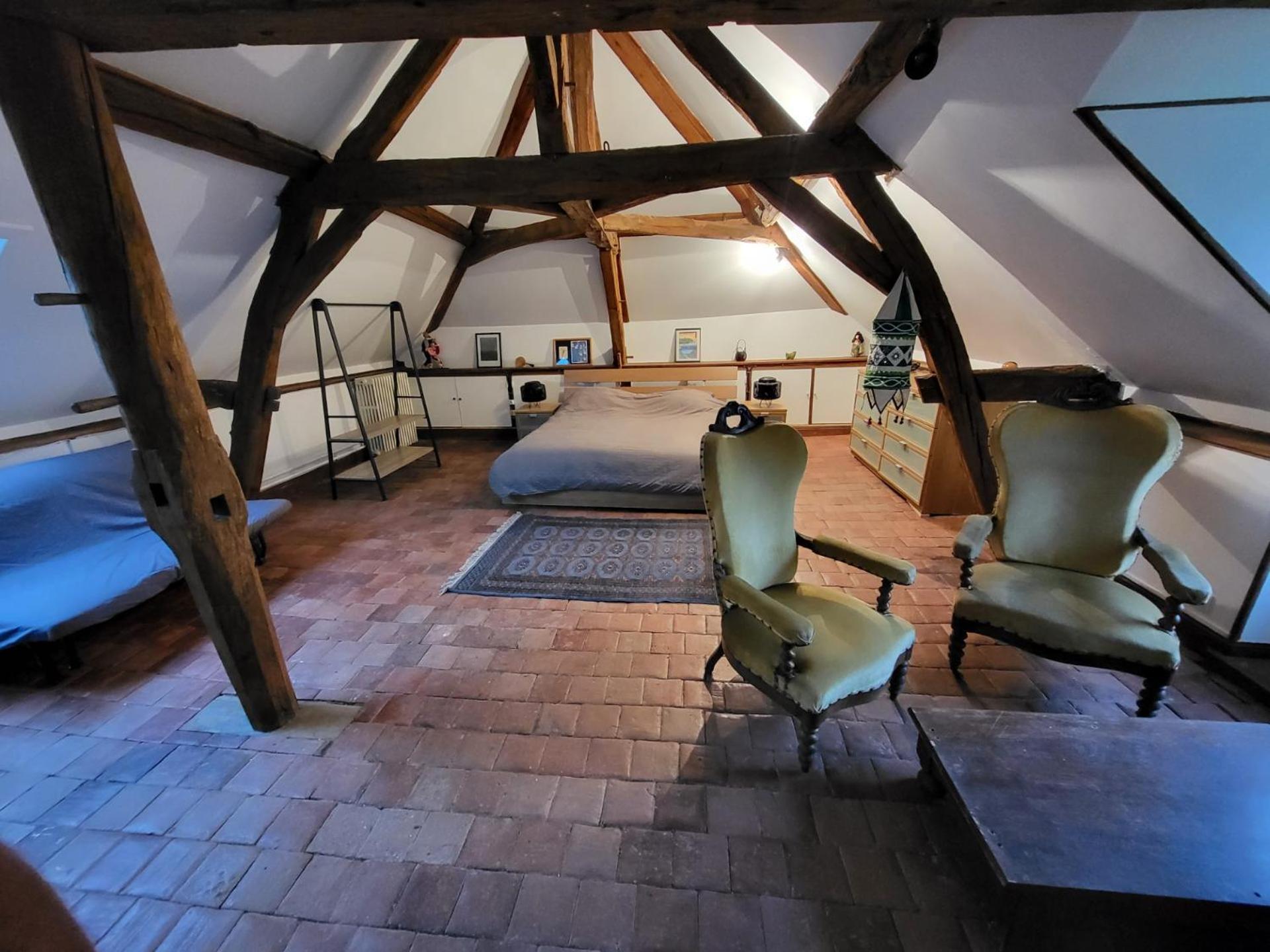 Bed and Breakfast Les Oiseaux De Passage Escolives-Sainte-Camille Esterno foto